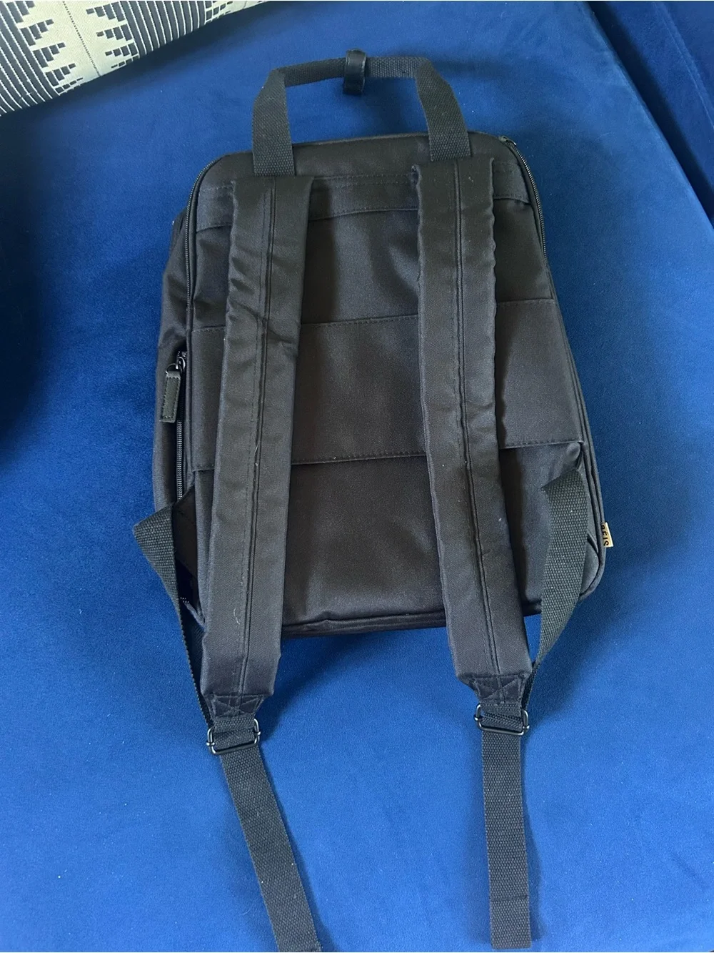 BEIS The Expandable Backpack in Black